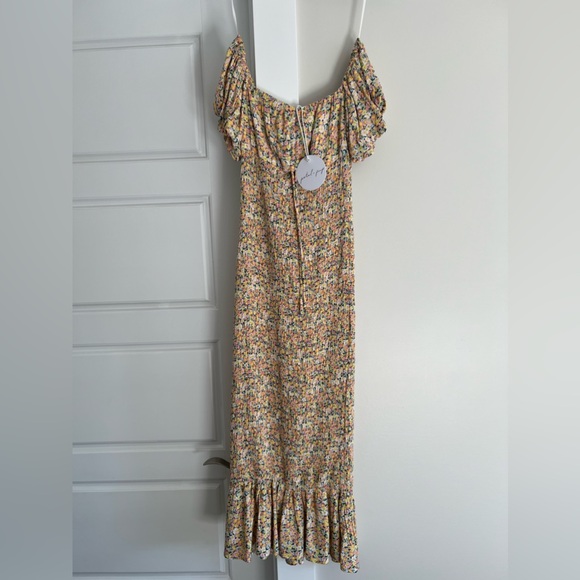 Petal and pup dress - Picture 2 of 2